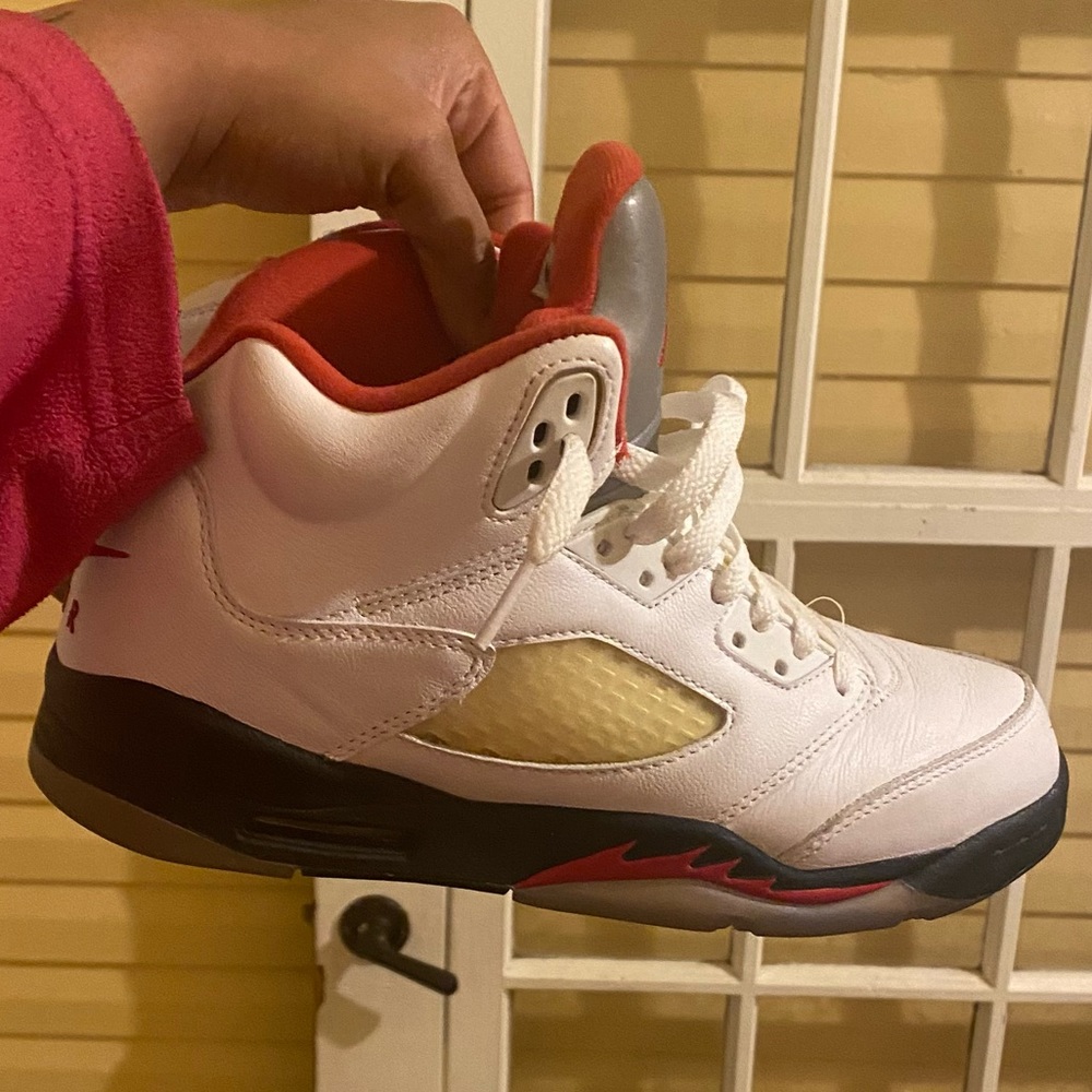 Fiery red 5s